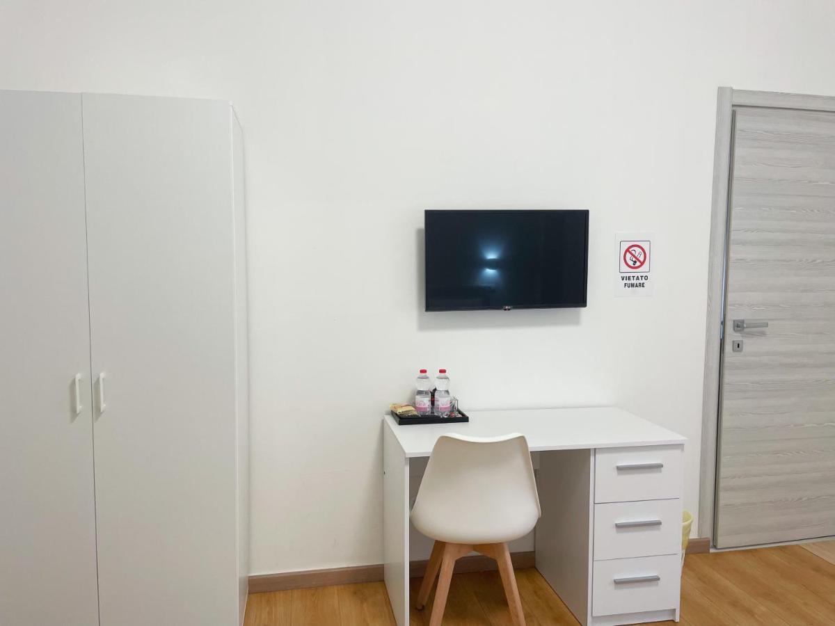 Nuovo Confortini Rooms Sunday Verona Exteriör bild