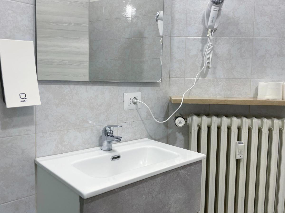 Nuovo Confortini Rooms Sunday Verona Exteriör bild