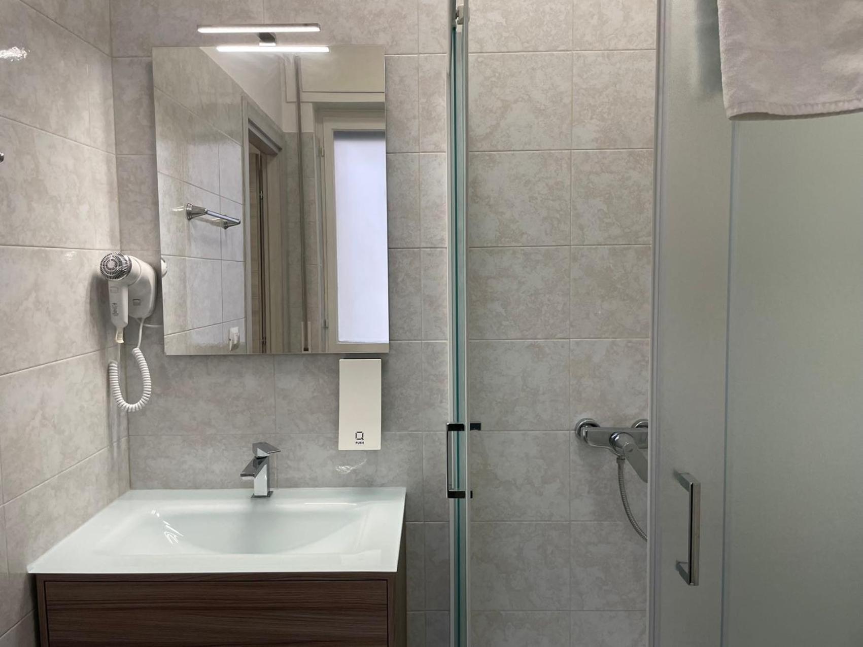 Nuovo Confortini Rooms Sunday Verona Rum bild